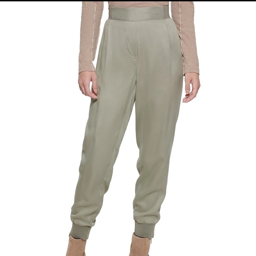 NWT DKNY CREPE ELASTIC WAIST FRONT PLEAT BANDED HEM PULL-ON JOGGERS
